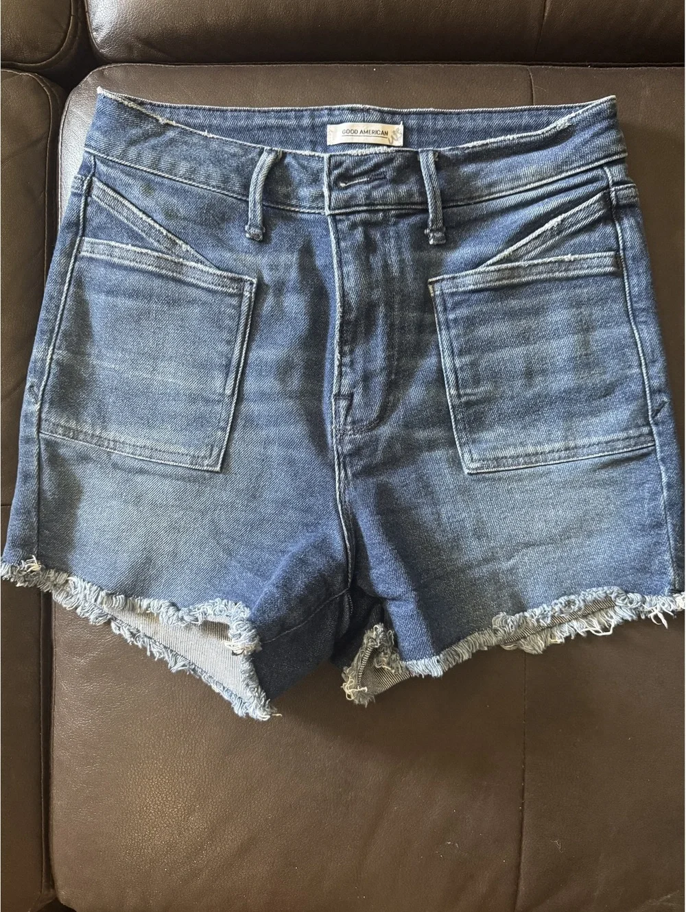 GOOD AMERICAN Frayed Denim Shorts